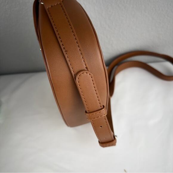 NWOT BOSTANTEN Crossbody Bag Women Vegan Leather Purse Studded Brown - Picture 9 of 12